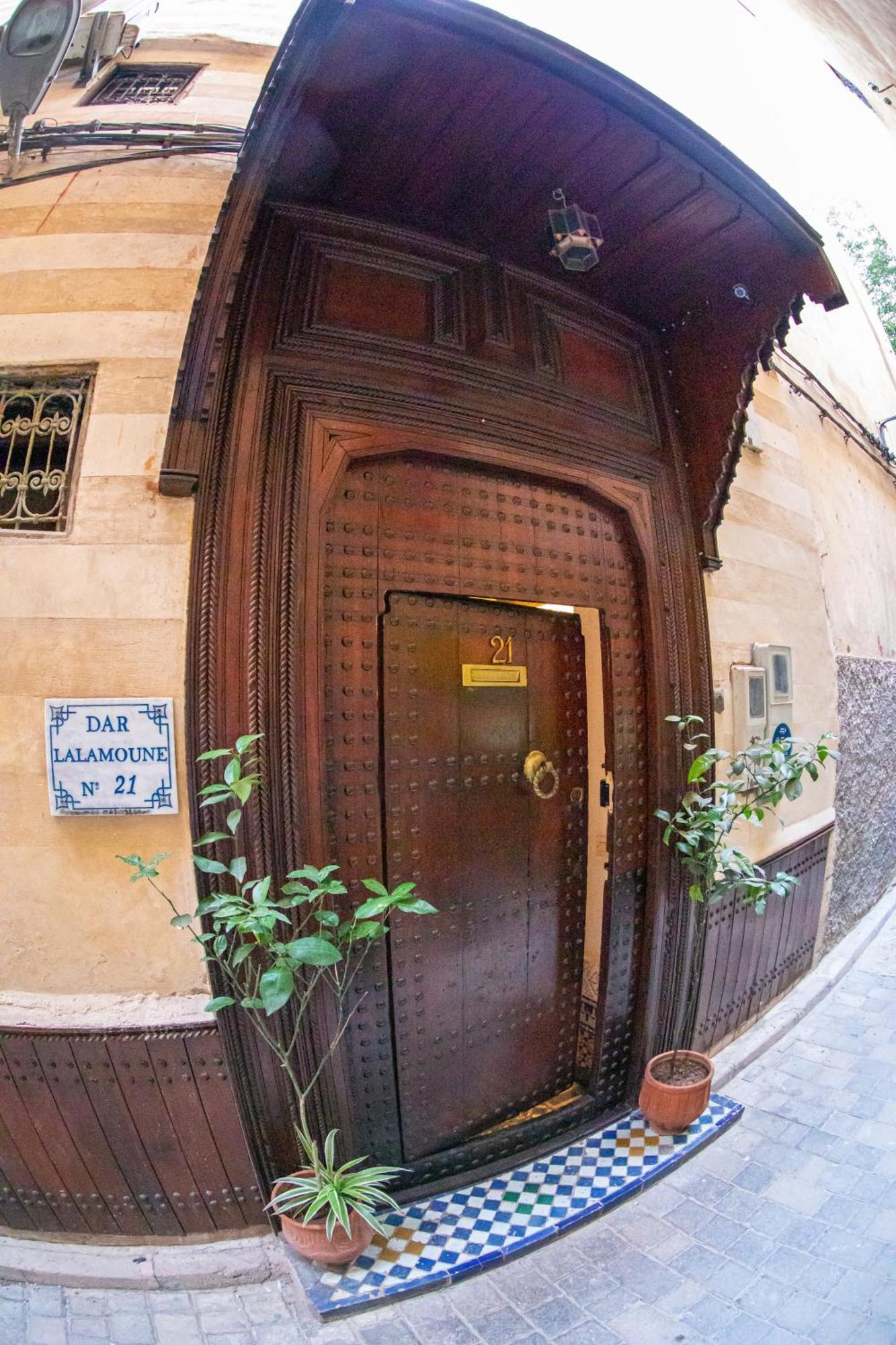 Riad Lalamoune Fes Luaran gambar