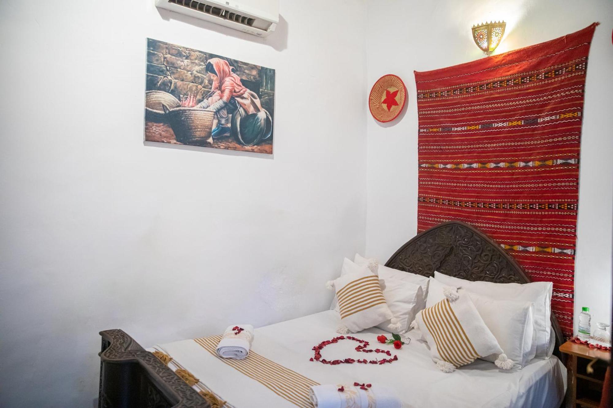 Riad Lalamoune Fes Luaran gambar
