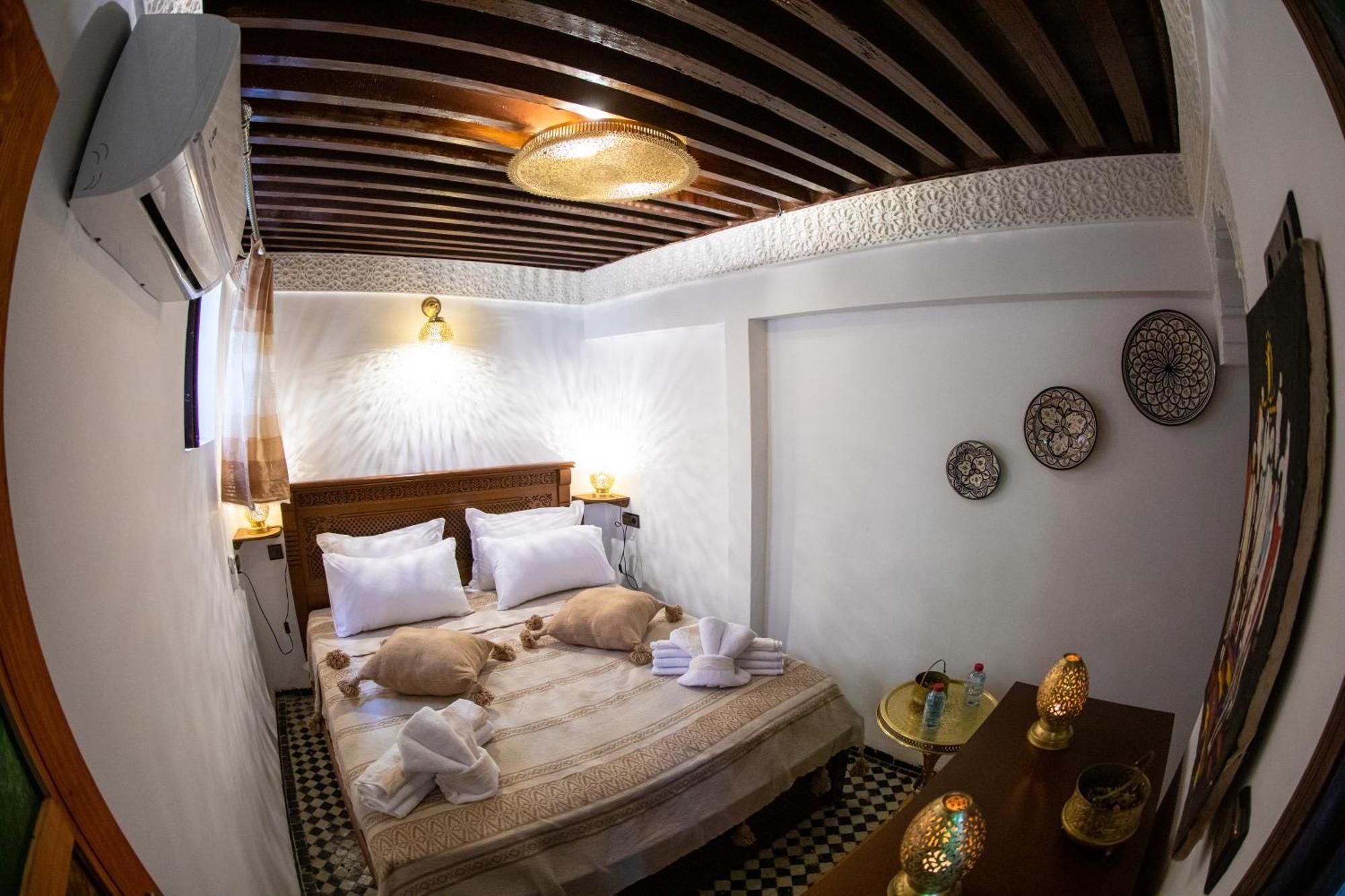 Riad Lalamoune Fes Luaran gambar